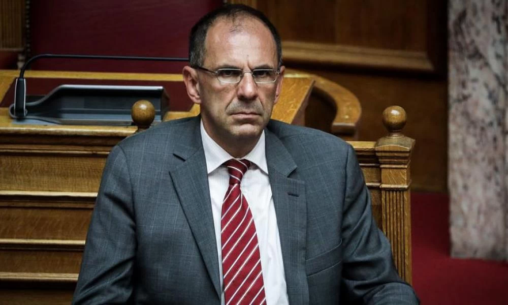 Γεραπετρίτης: "Η Μενδώνη χαίρει της εμπιστοσύνης του πρωθυπουργού"